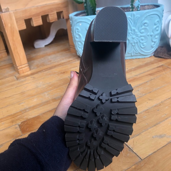 GUESS booties! - Picture 4 of 4